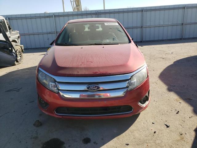 3FAHP0HA2BR121701 - 2011 FORD FUSION SE RED photo 5