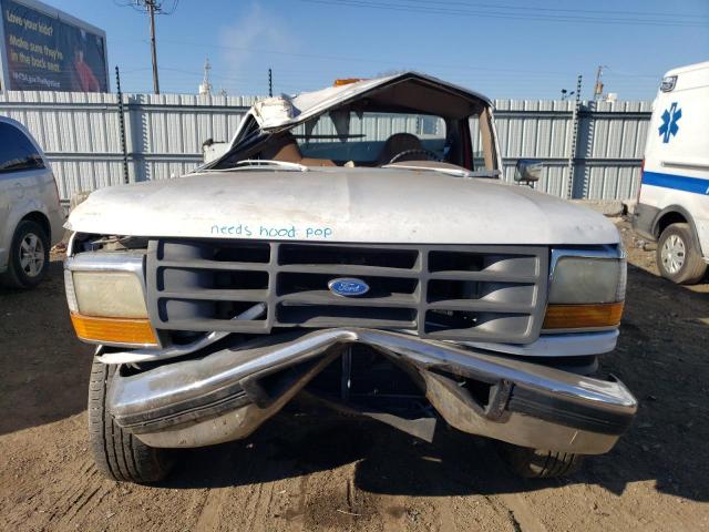 3FEHF25F1VMA15743 - 1997 FORD F250 WHITE photo 5