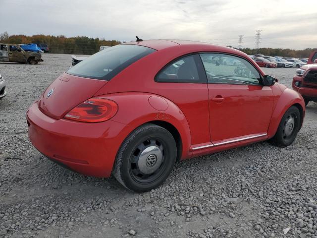 3VWJP7AT9CM622595 - 2012 VOLKSWAGEN BEETLE RED photo 3