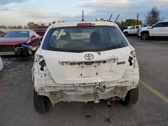 VNKKTUD33FA038179 - 2015 TOYOTA YARIS WHITE photo 6