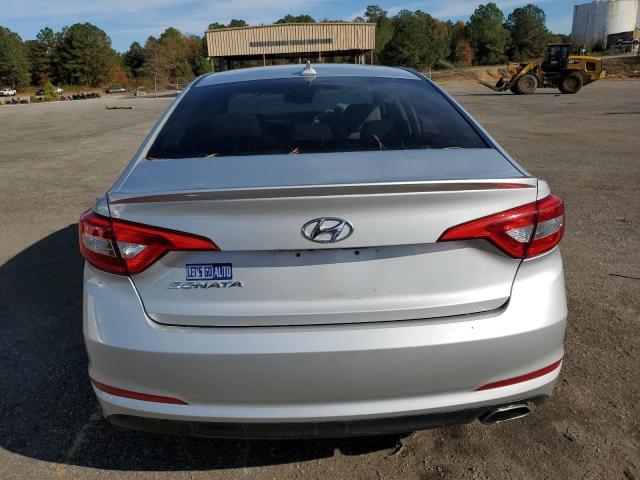 5NPE24AF6FH235069 - 2015 HYUNDAI SONATA SE SILVER photo 6