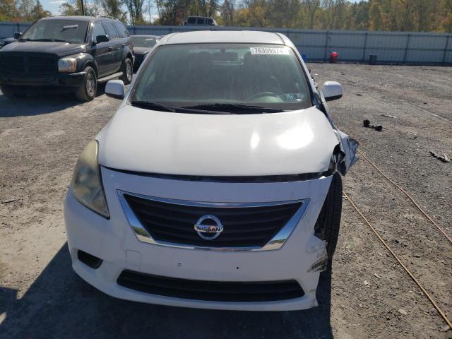 3N1CN7AP2CL927515 - 2012 NISSAN VERSA S WHITE photo 5