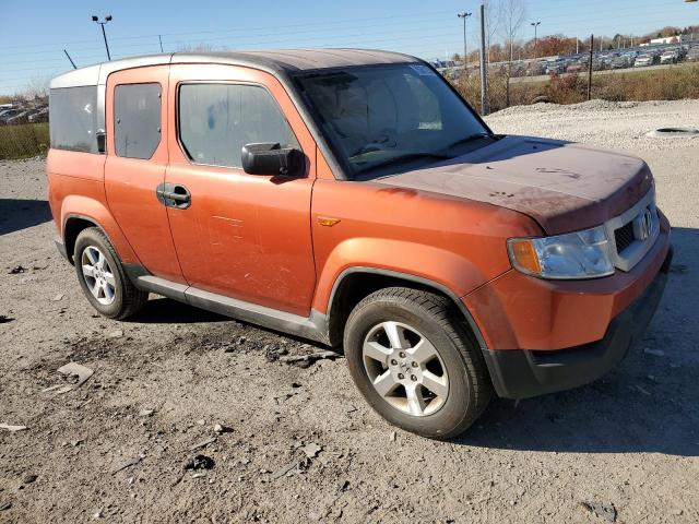 5J6YH2H77AL000967 - 2010 HONDA ELEMENT EX ORANGE photo 4