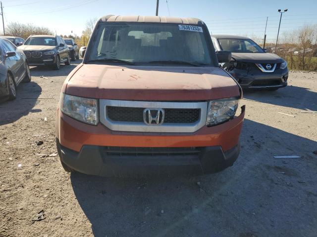 5J6YH2H77AL000967 - 2010 HONDA ELEMENT EX ORANGE photo 5