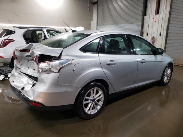 1FADP3F27JL218529 - 2018 FORD FOCUS SE SILVER photo 3