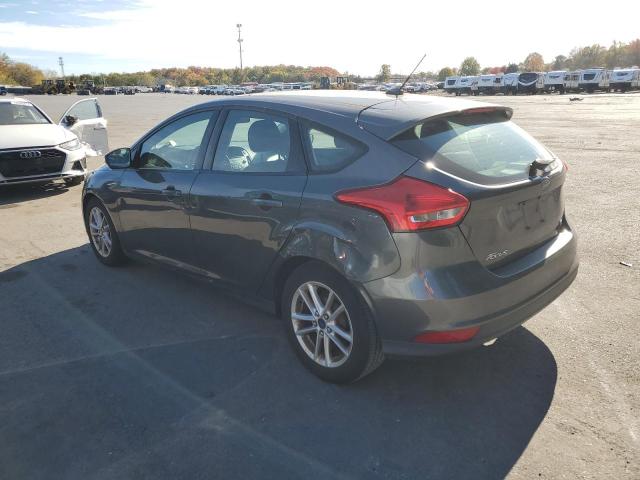 1FADP3K24FL250870 - 2015 FORD FOCUS SE GRAY photo 2