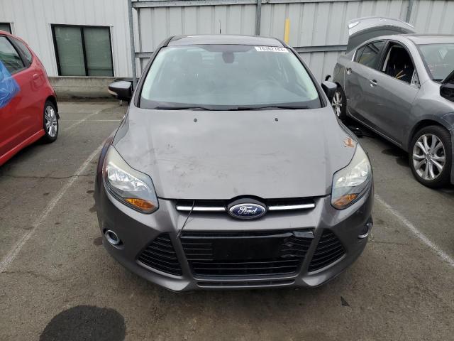 1FAHP3N26CL392534 - 2012 FORD FOCUS TITANIUM CHARCOAL photo 5