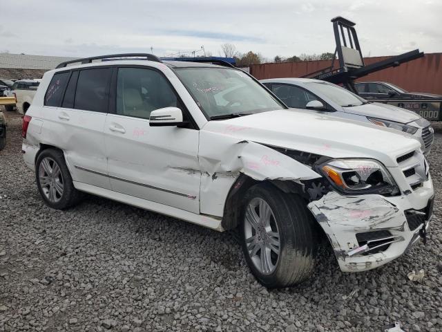 WDCGG5HB8FG416529 - 2015 MERCEDES-BENZ GLK 350 WHITE photo 4