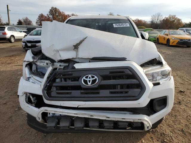 5TFSX5EN5HX052796 - 2017 TOYOTA TACOMA ACCESS CAB WHITE photo 5