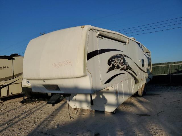 4YDF3462684702942 - 2008 KEYSTONE MONTANA WHITE photo 2