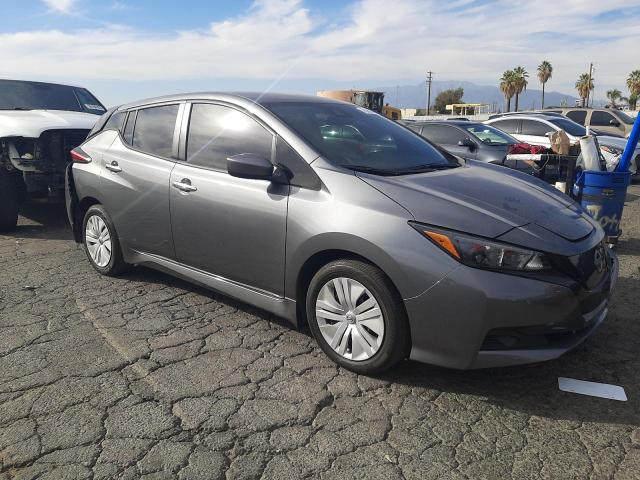 1N4AZ1BV3PC561350 - 2023 NISSAN LEAF S GRAY photo 4