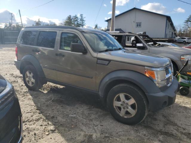 1D8GU28K27W560891 - 2007 DODGE NITRO SXT GOLD photo 4