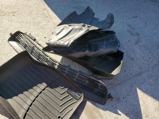 2C3CDZFJ4GH321510 - 2016 DODGE CHALLENGER R/T SCAT PACK ORANGE photo 12