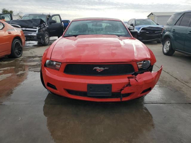 1ZVBP8ENXA5121885 - 2010 FORD MUSTANG RED photo 5