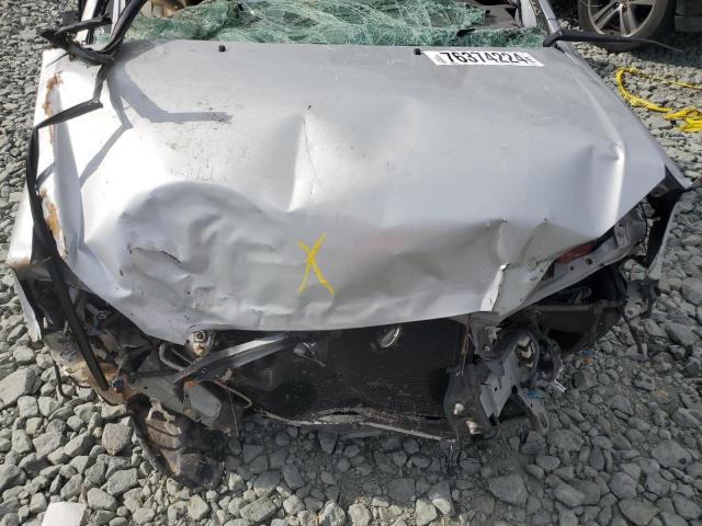 2T1BR30E45C364155 - 2005 TOYOTA COROLLA CE SILVER photo 11