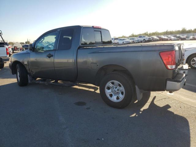 1N6AA06A04N584729 - 2004 NISSAN TITAN XE GRAY photo 2