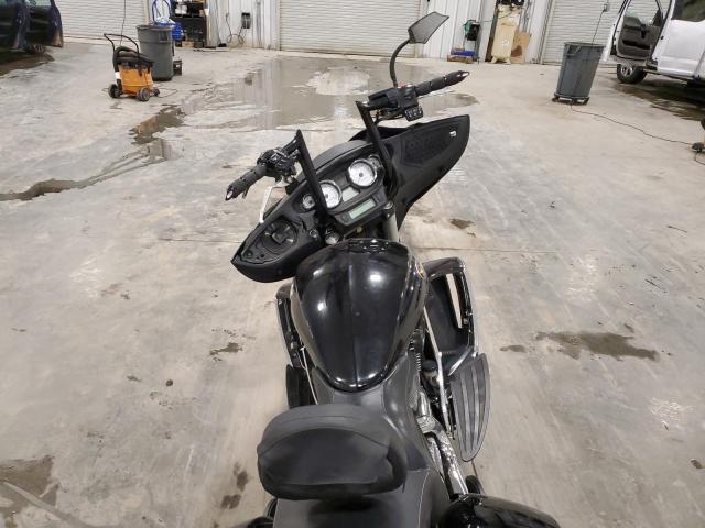 5VPDW36N5C3002318 - 2012 VICTORY MOTORCYCLES CROSS COUN BLACK photo 6