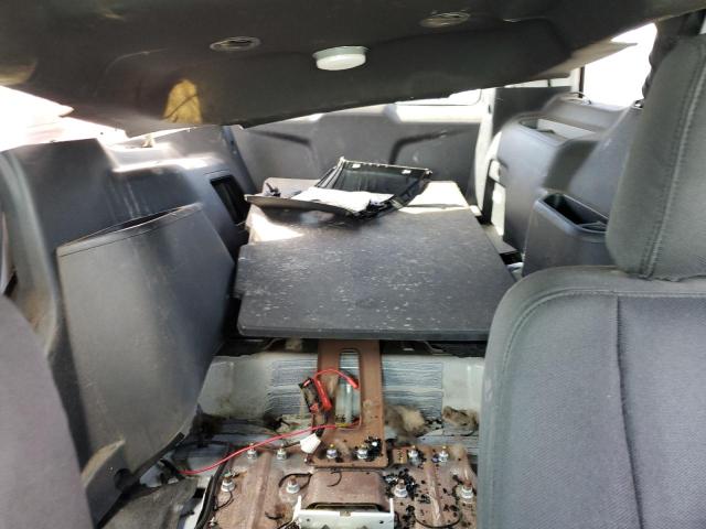 1FM5K8AR8KGA13399 - 2019 FORD EXPLORER POLICE INTERCEPTOR Weiß Foto 10