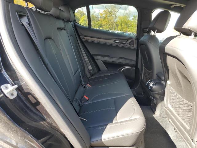 ZASPAKBN2N7D48579 - 2022 ALFA ROMEO STELVIO TI BLACK photo 11