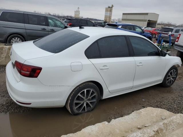 3VWD67AJ1GM356445 - 2016 VOLKSWAGEN JETTA SE WHITE photo 3