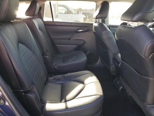 5TDHZRBH4MS071396 - 2021 TOYOTA HIGHLANDER XLE BLUE photo 11