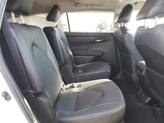 5TDHZRAH4MS036469 - 2021 TOYOTA HIGHLANDER XLE WHITE photo 10
