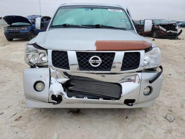 1N6BA07A57N211175 - 2007 NISSAN TITAN XE SILVER photo 5