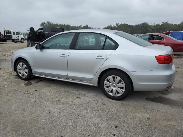 3VWDX7AJ8BM336179 - 2011 VOLKSWAGEN JETTA SE SILVER photo 2