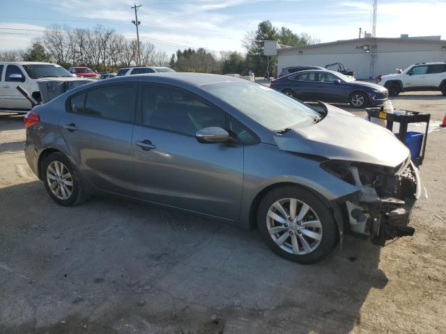 KNAFX4A66G5572443 - 2016 KIA FORTE LX SILVER photo 4