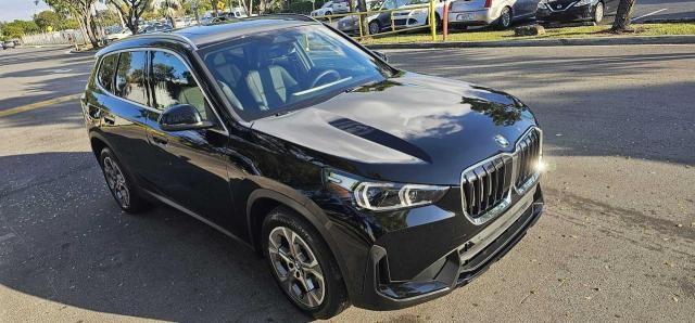WBX73EF07P5W63902 - 2023 BMW X1 XDRIVE28I BLACK photo 2