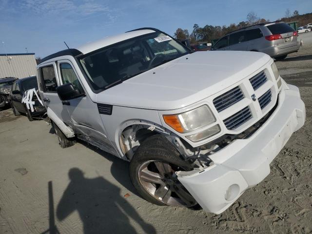 1D4PU4GK9BW590512 - 2011 DODGE NITRO HEAT WHITE photo 4