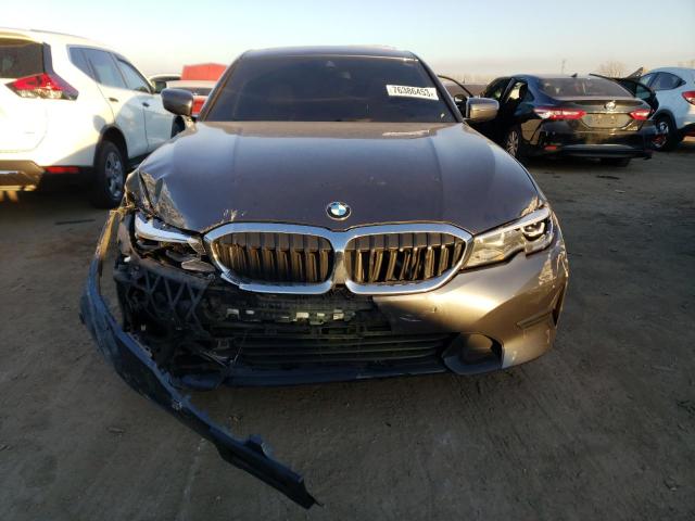 3MW5R7J08L8B21479 - 2020 BMW 330XI GRAY photo 5