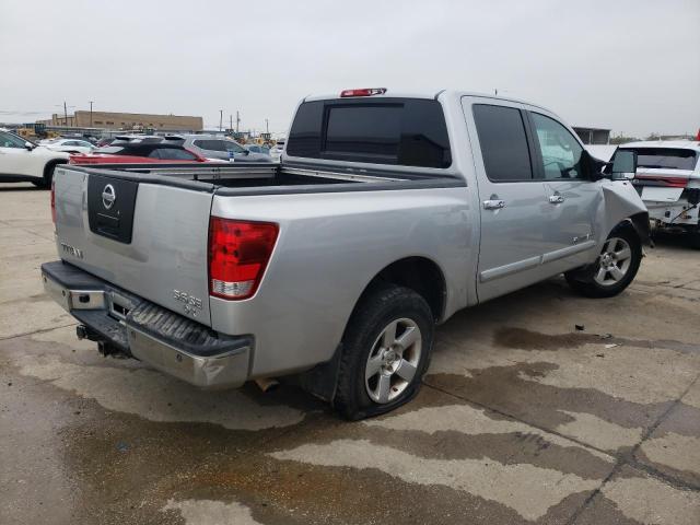 1N6BA07A67N217969 - 2007 NISSAN TITAN XE SILVER photo 3