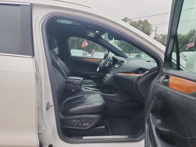 5LMTJ3DH2GUJ08479 - 2016 LINCOLN MKC RESERVE WHITE photo 5