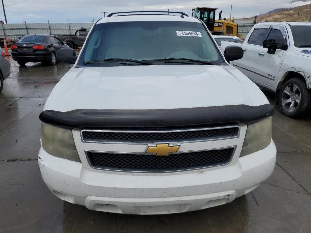 1GNFK163X7J198576 - 2007 CHEVROLET SUBURBAN K1500 WHITE photo 5