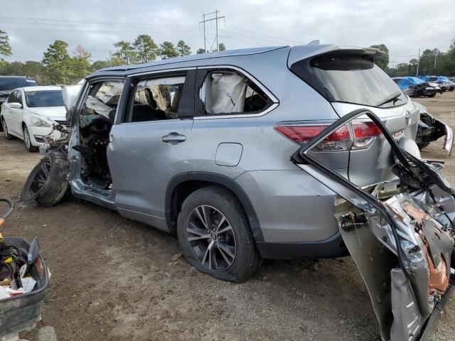 5TDKKRFH4GS139091 - 2016 TOYOTA HIGHLANDER XLE SILVER photo 2