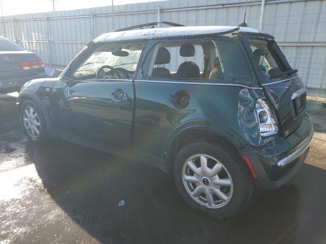 WMWRC33454TJ62948 - 2004 MINI COOPER GREEN photo 2