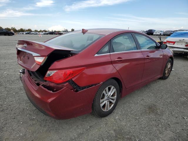 5NPEB4AC5EH916957 - 2014 HYUNDAI SONATA GLS RED photo 3