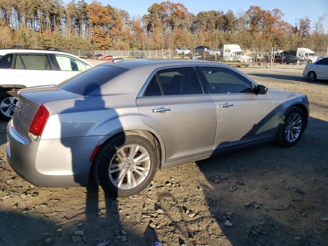 2C3CCAEG9GH343531 - 2016 CHRYSLER 300C SILVER photo 3