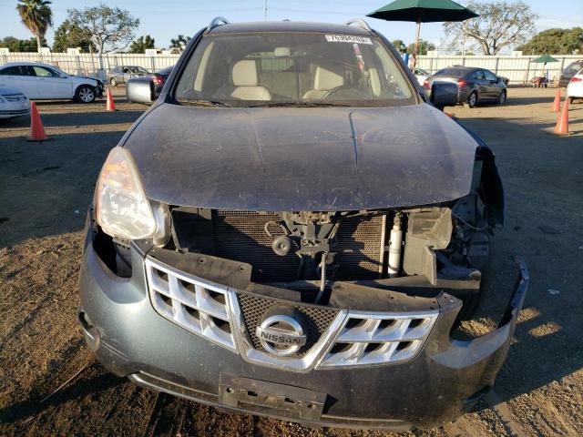 JN8AS5MT6DW002181 - 2013 NISSAN ROGUE S GRAY photo 5