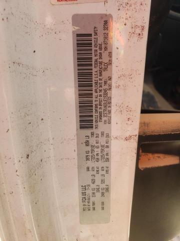 3C6TRVAG9JE153245 - 2018 RAM PROMASTER 1500 STANDARD Белый фото 14