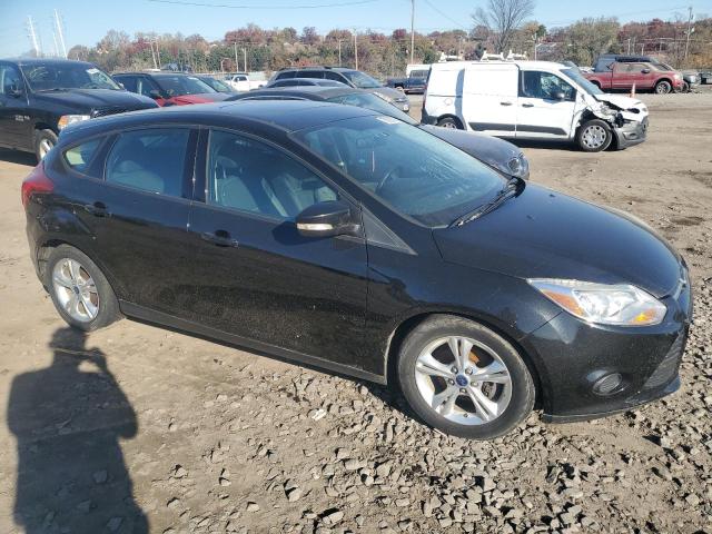 1FADP3K25EL279339 - 2014 FORD FOCUS SE BLACK photo 4