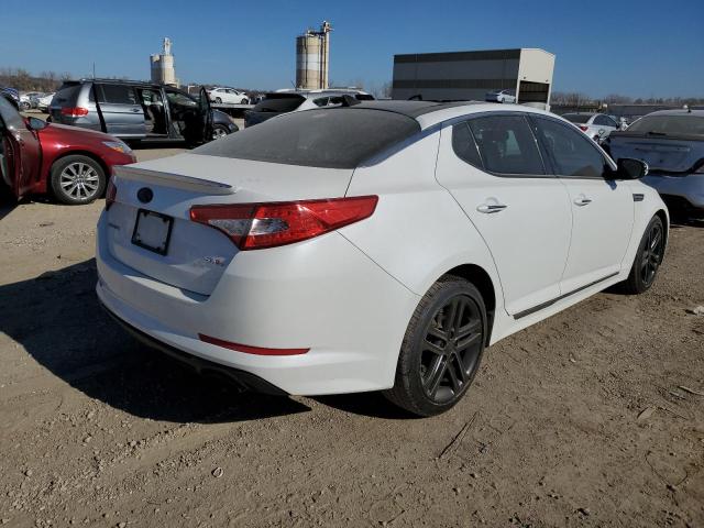 5XXGR4A65DG095187 - 2013 KIA OPTIMA SX WHITE photo 3