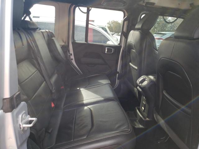 1C4JJXP6XNW163036 - 2022 JEEP WRANGLER U SAHARA 4XE SILVER photo 10