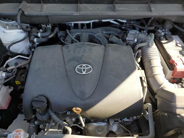 5TDGZRAH0NS101203 - 2022 TOYOTA HIGHLANDER XLE WHITE photo 12