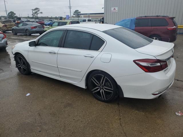 1HGCR2F58HA039797 - 2017 HONDA ACCORD SPORT WHITE photo 2