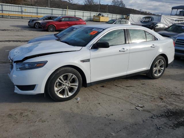 1FAHP2D83HG122659 - 2017 FORD TAURUS SE WHITE photo 1