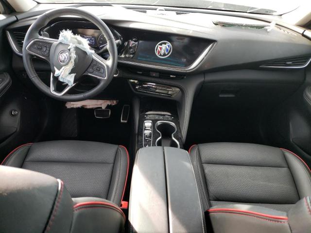 LRBFZNR44PD062120 - 2023 BUICK ENVISION ESSENCE RED photo 8