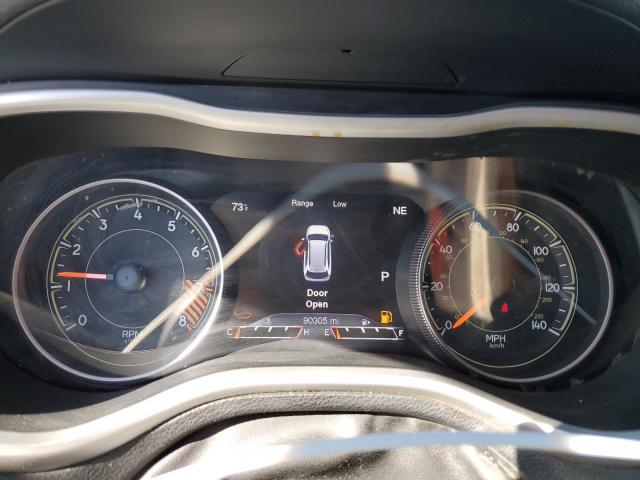 1C4PJMBS2FW556964 - 2015 JEEP CHEROKEE TRAILHAWK 银色 照片 9