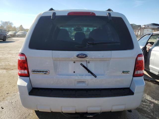 1FMCU9DG2BKC53563 - 2011 FORD ESCAPE XLT WHITE photo 6